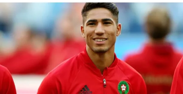 Cầu thủ bóng đá Achraf Hakimi - Tài năng trẻ biến hóa sân cỏ thế giới 